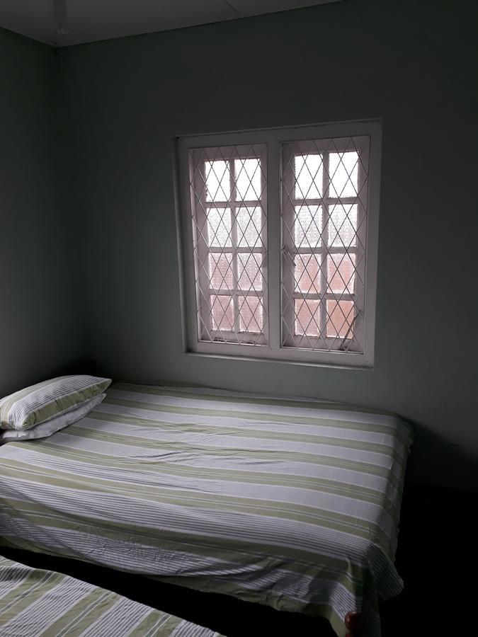 Rainyfreindz Hotell Nuwara Eliya Exteriör bild